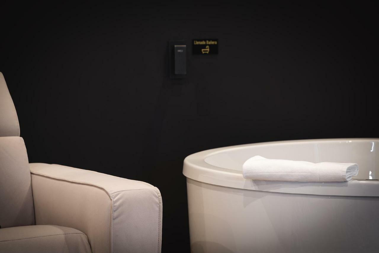 Suite 1907 Oviedo Low Cost Ngoại thất bức ảnh